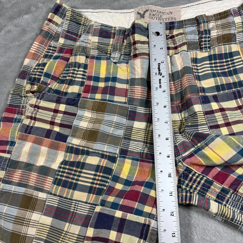 American‎ Eagle Shorts Mens 30 India Madras Patched Plaid Chino Classic Length - Picture 6 of 13